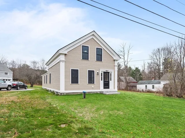 $530,000 | 1 Barre Rd Cutoff, Hubbardston, MA 01452