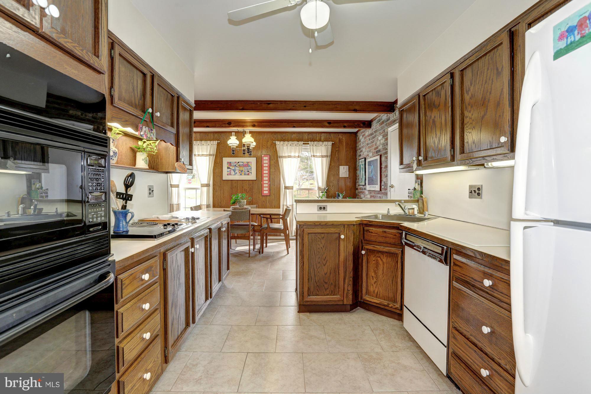 13201 Old Forge Road Silver Spring, MD 20904 - Photo 11 of 30 Kitchen