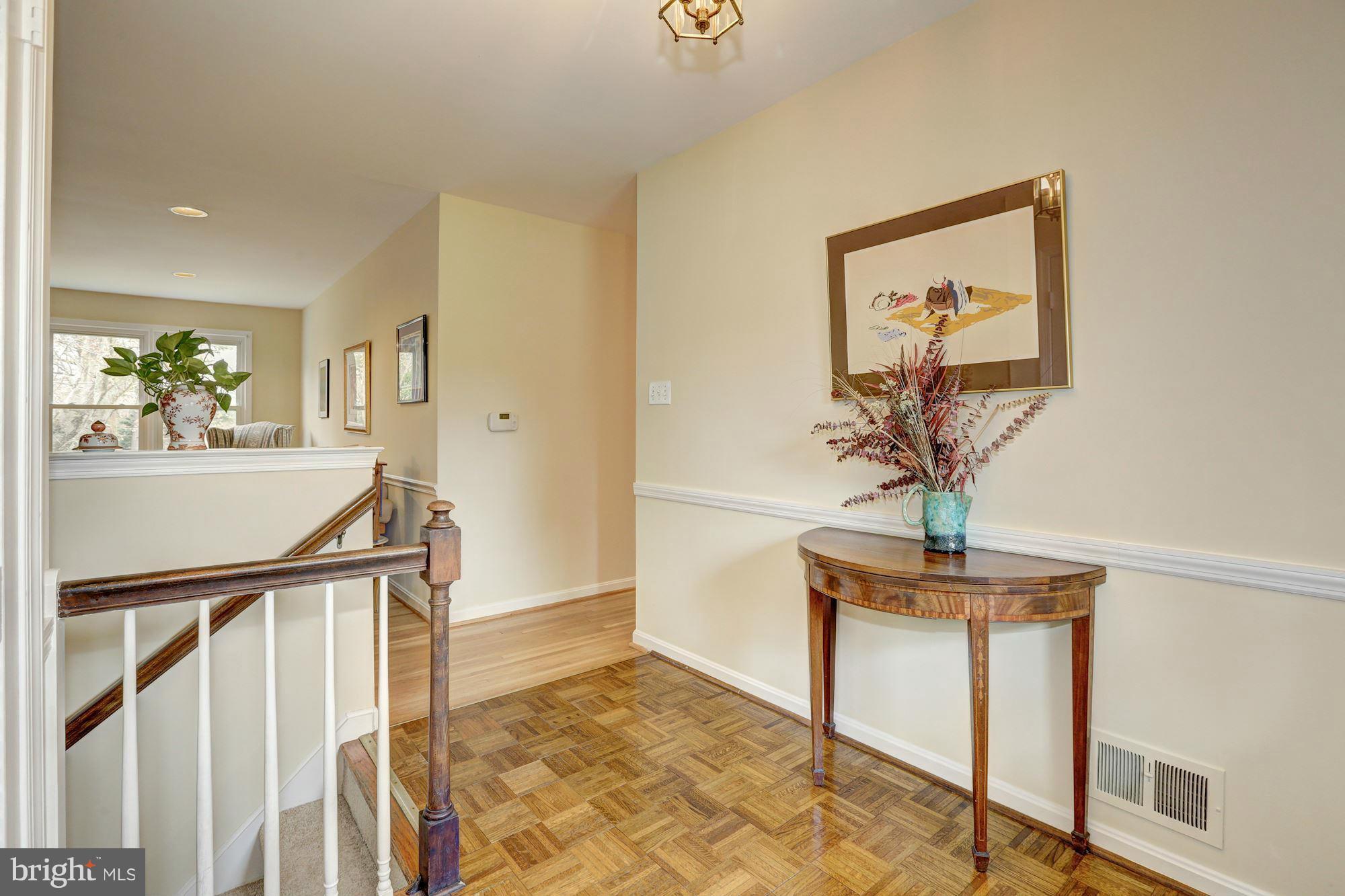 Hardwood Entry Foyer
