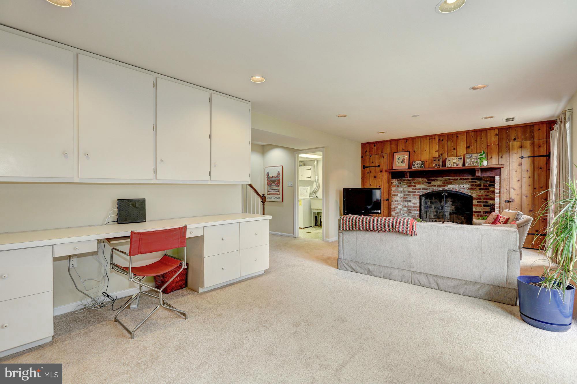 13201 Old Forge Road Silver Spring, MD 20904 - Photo 21 of 30 Family Room