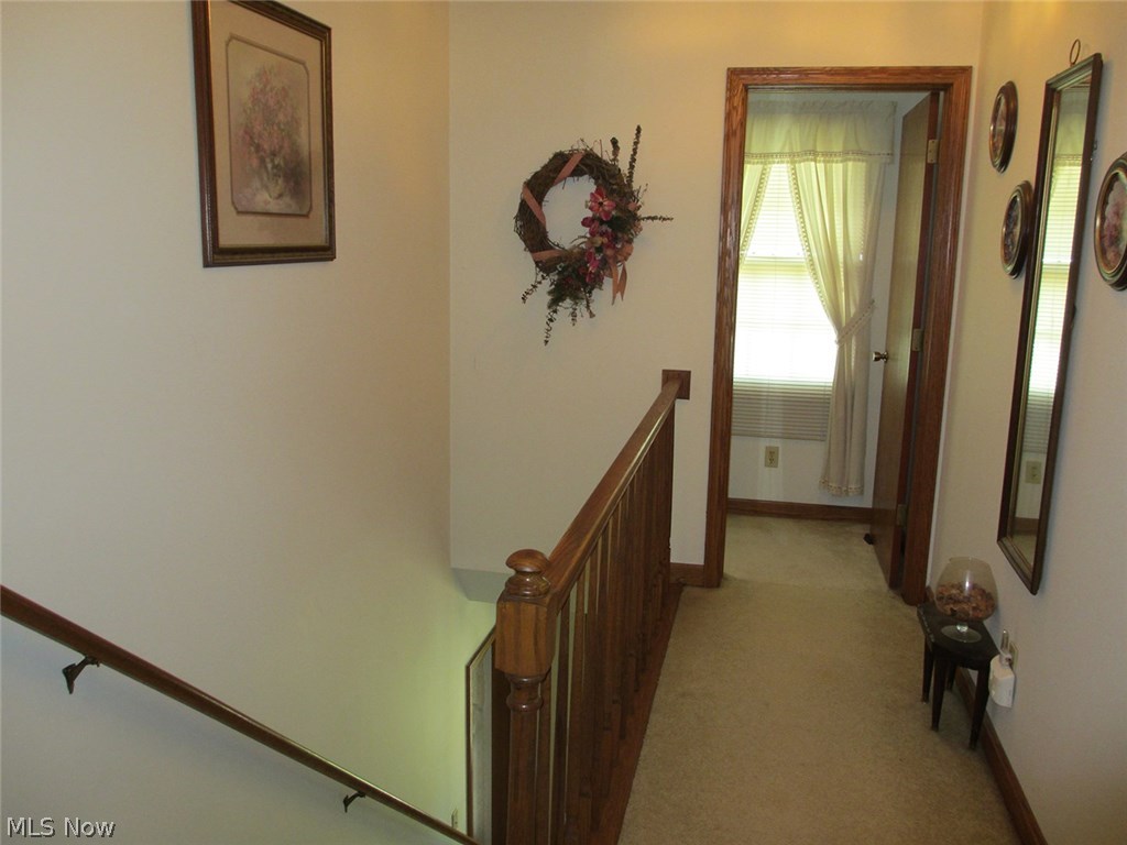 357 Manning Road Mogadore, OH 44260 - Photo 4 of 11