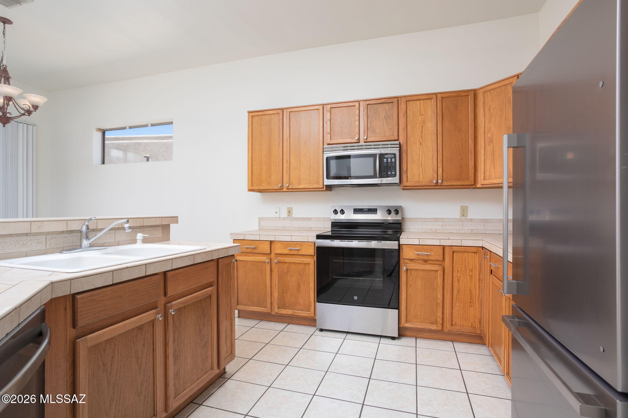 7503 West Sweet River Road Tucson, AZ 85743 - Photo 24 of 41 Electric or Gas Stove Optional