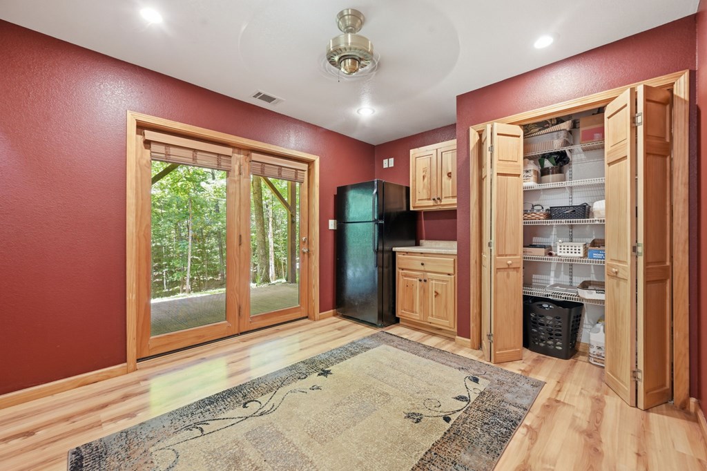 267 Vista Hills Road Murphy, NC 28906 - Photo 24 of 36 Downstairs