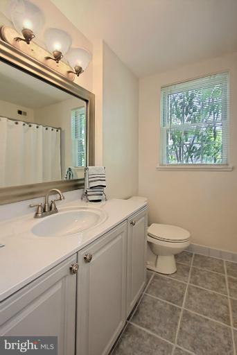 4217 32nd Road South Arlington, VA 22206 - Photo 10 of 27 Bath