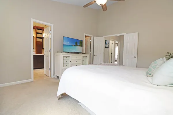 $640,000 | 47640 Comer Square, Sterling, VA 20165