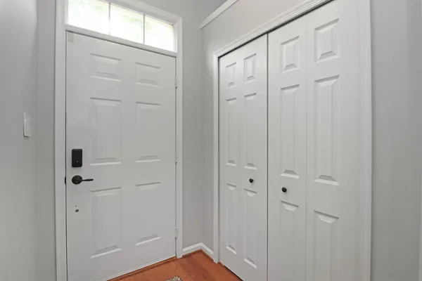 $640,000 | 47640 Comer Square, Sterling, VA 20165
