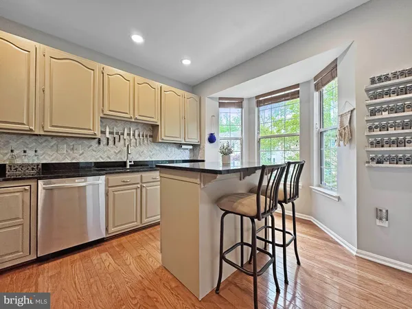 $640,000 | 47640 Comer Square, Sterling, VA 20165