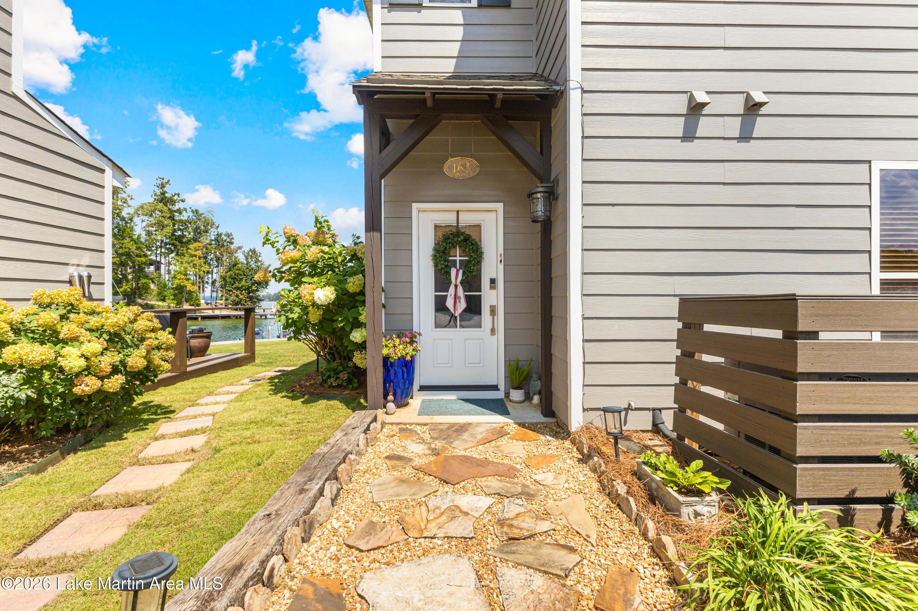 163 Paradise Point Eclectic, AL 36024 - Photo 4 of 41 Gallery Image 4