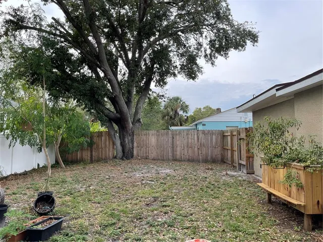 $2,250 | 3016 West Meadow Street, Tampa, FL 33611