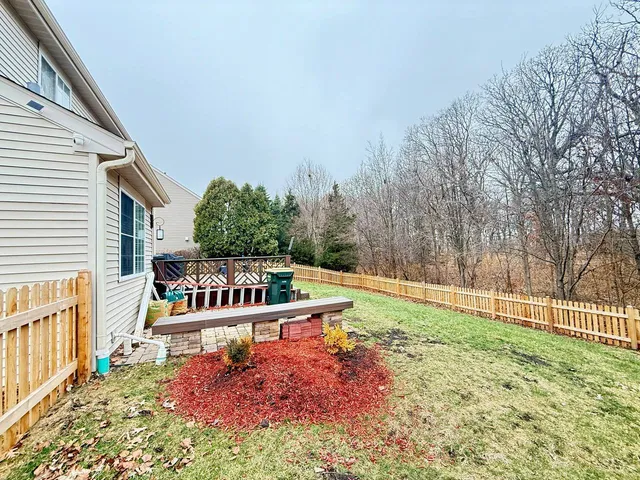 $3,600 | 602 Pearces Ford Road, Oswego, IL 60543