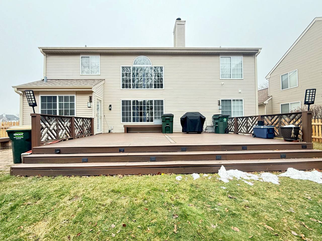 602 Pearces Ford Road Oswego, IL 60543 - Photo 39 of 40 a view of a house with a swimming pool
