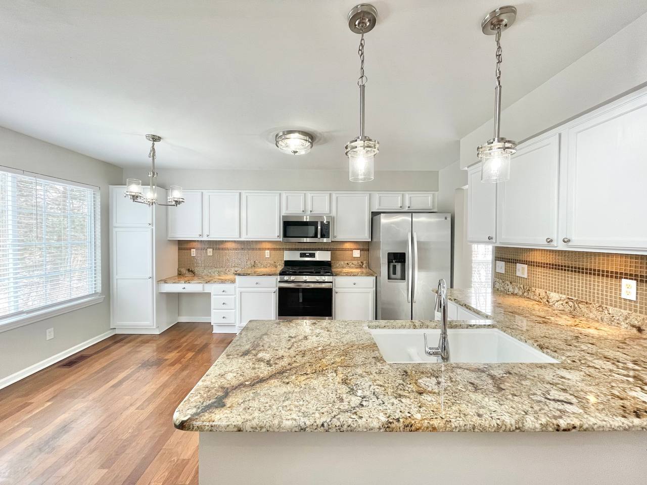 602 Pearces Ford Road Oswego, IL 60543 - Photo 6 of 41