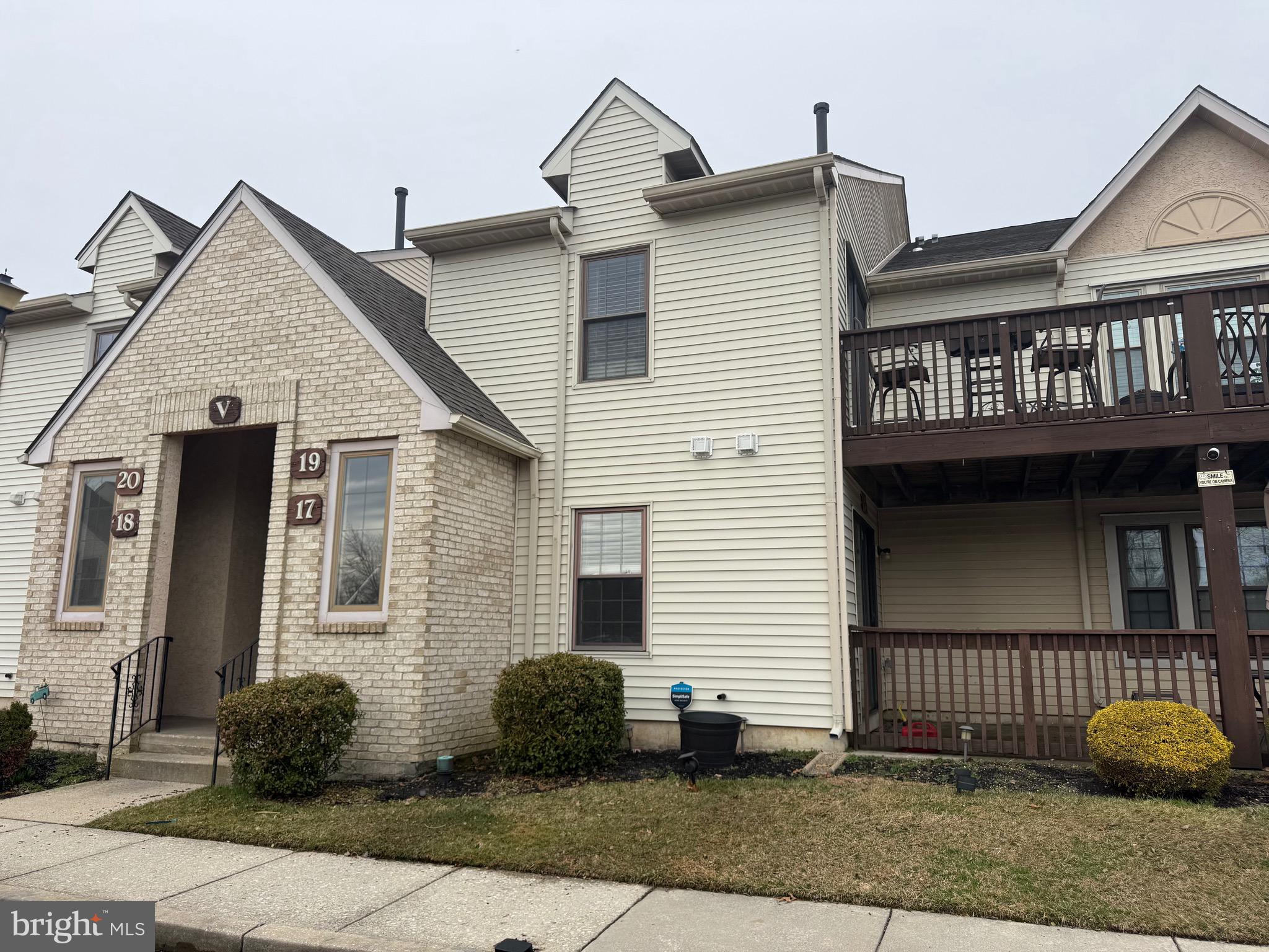 17 Harrogate Court Sewell, NJ 08080 - Photo 2 of 29