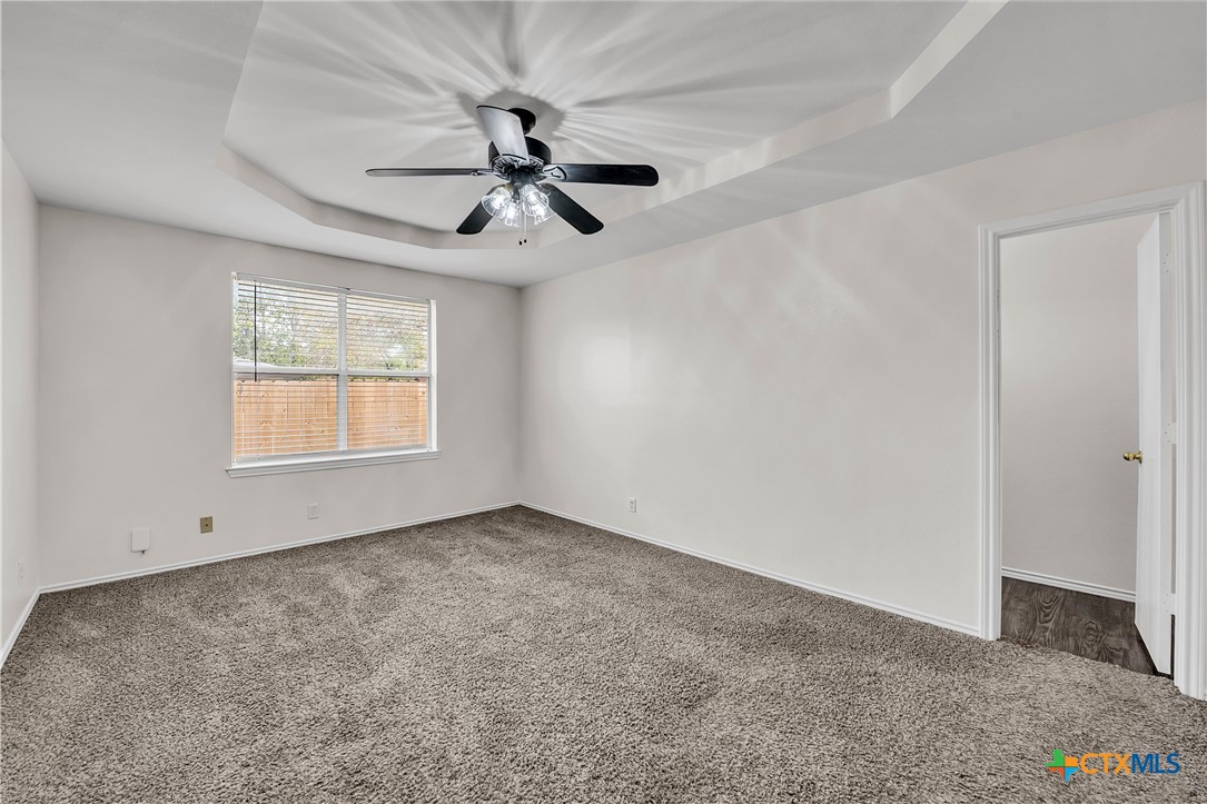 2903 Blue Ridge Drive Killeen, TX 76543 - Photo 16 of 32 a view of an empty room with a window