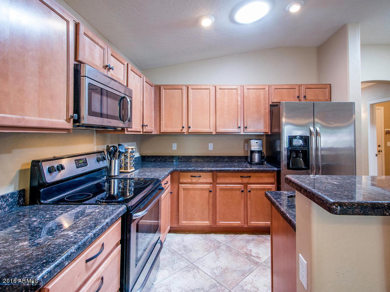 4188 South Sawmill Road Gilbert, AZ 85297 - Photo 3 of 23 4188 S Sawmill Rd Gilbert AZ-MLS_Size-00
