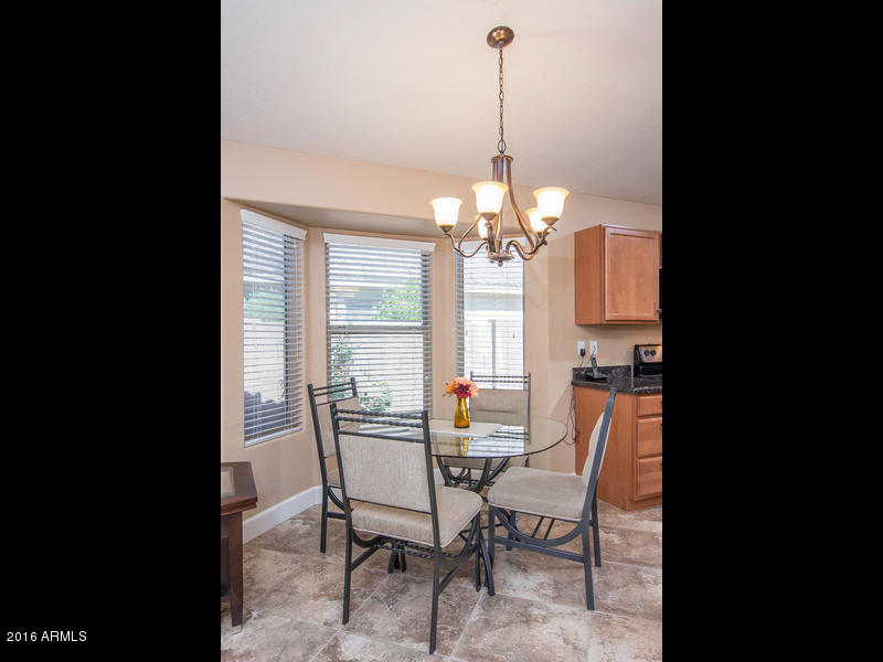 4188 South Sawmill Road Gilbert, AZ 85297 - Photo 8 of 23 4188 S Sawmill Rd Gilbert AZ-MLS_Size-00