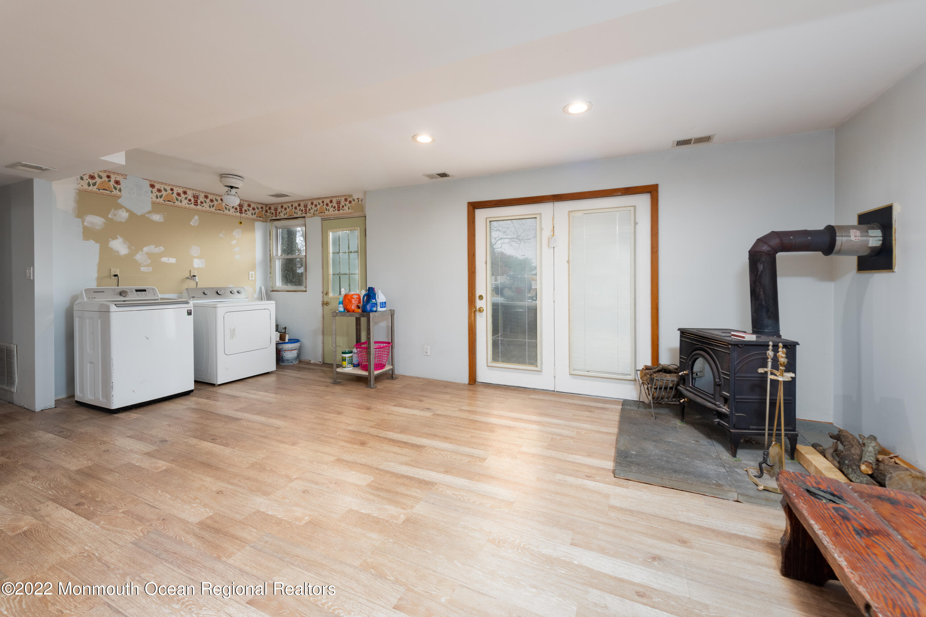 1 Burdge Drive Howell, NJ 07731 - Photo 15 of 19 laundry