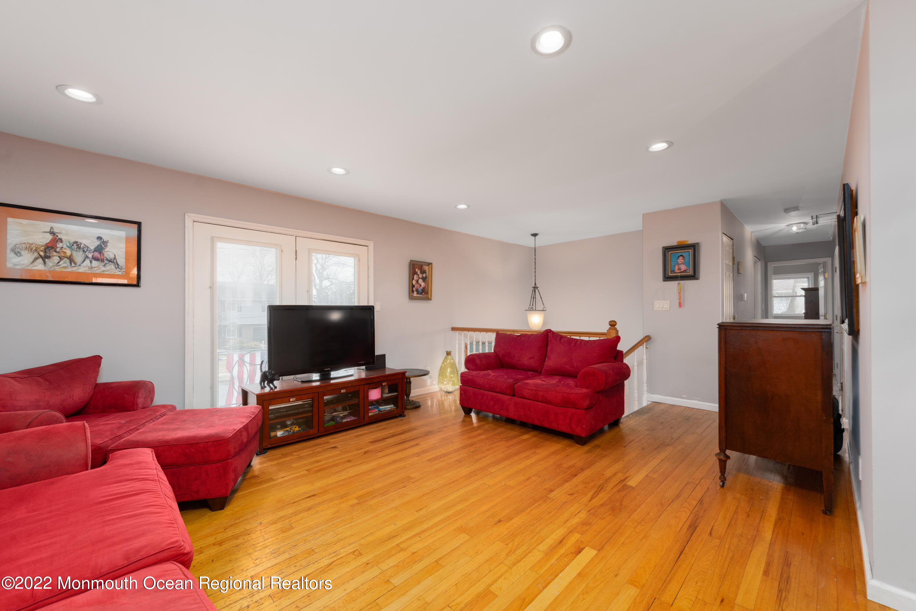 1 Burdge Drive Howell, NJ 07731 - Photo 6 of 19 liv3