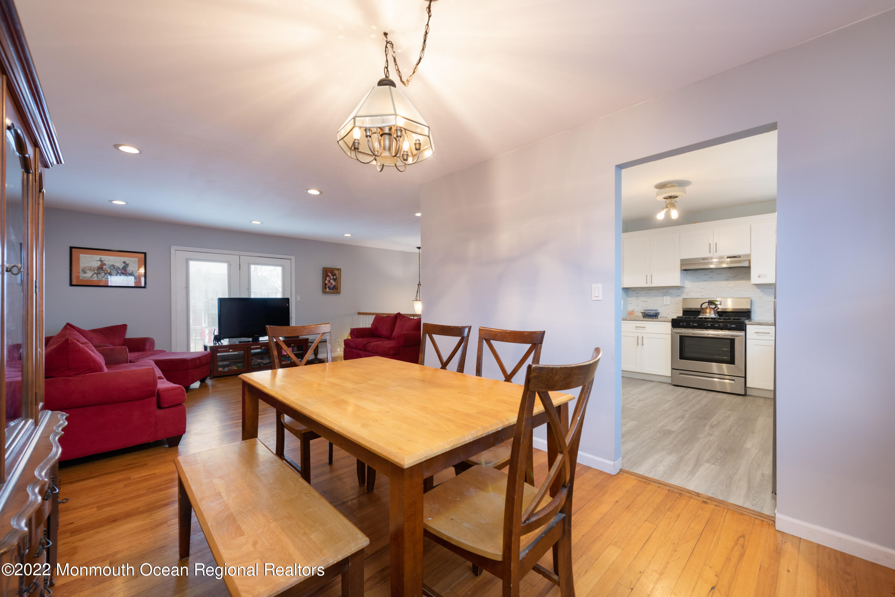 1 Burdge Drive Howell, NJ 07731 - Photo 8 of 19 1 burdge din