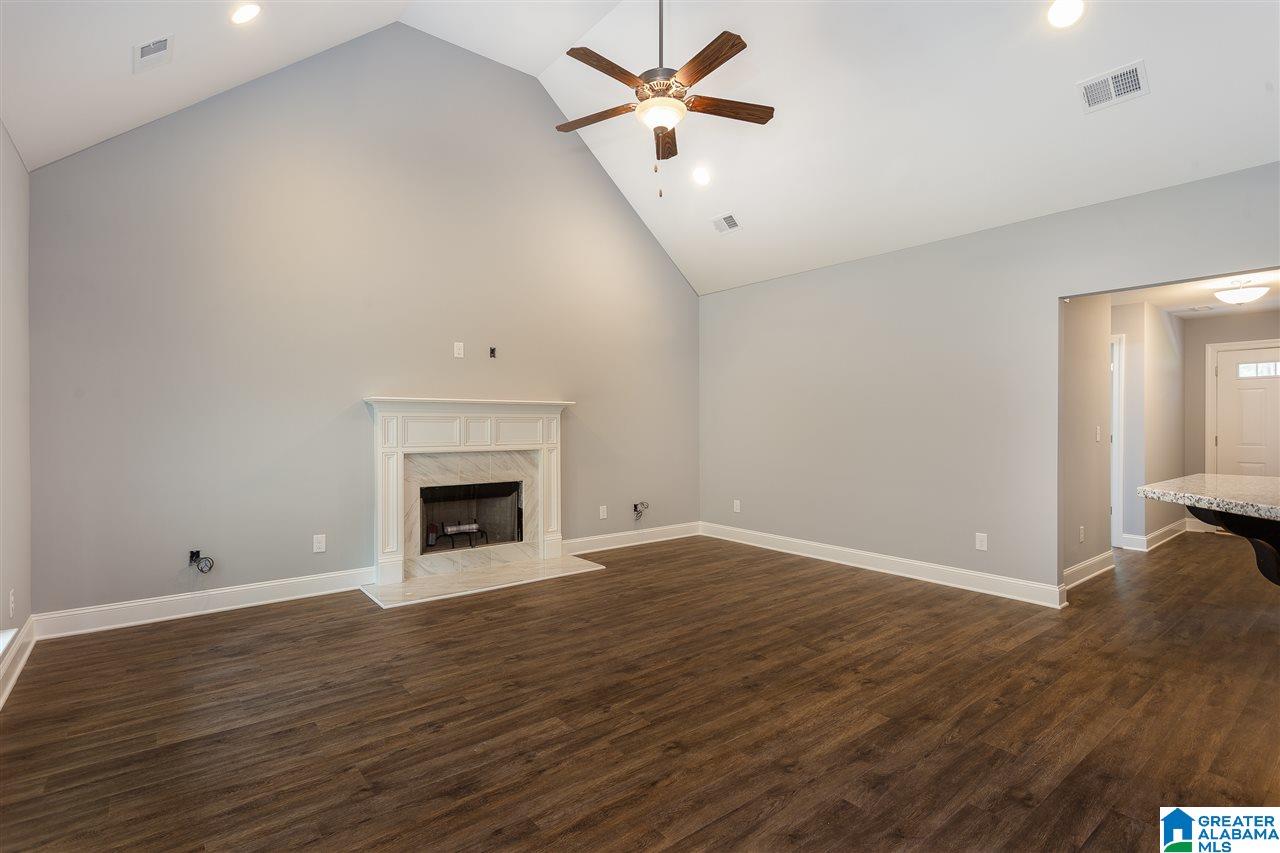 529 Hunters Xing Road Odenville, AL 35120 - Photo 9 of 35