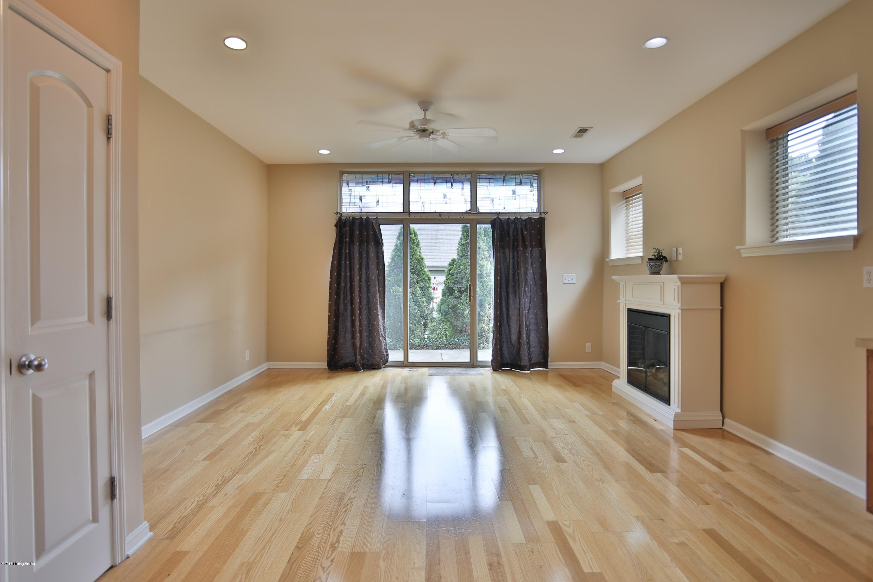 353 Kenilworth Road Louisville, KY 40206 - Photo 1 of 15 16