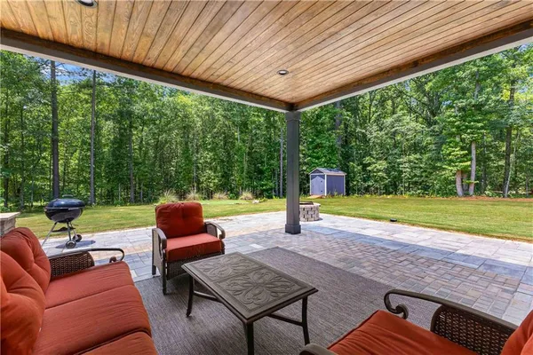 $689,999 | 27 Dorian Court, Newnan, GA 30265