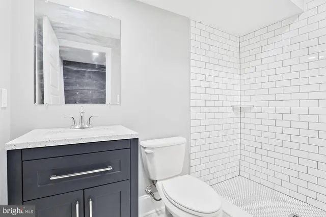 $3,100 | 263 South Robinson Street, Baltimore, MD 21224