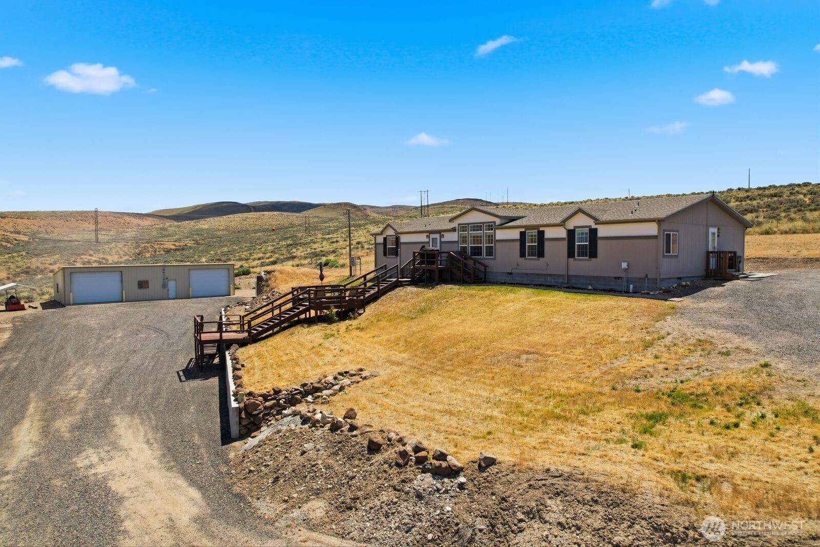 271 Paint Horse Road Yakima, WA 98901 - Photo 1 of 40