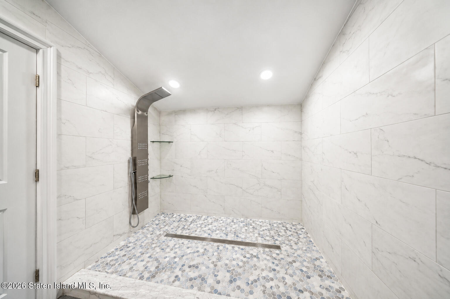 5434 Amboy Road Staten Island, NY 10312 - Photo 53 of 61 Three-Quarter Bathroom