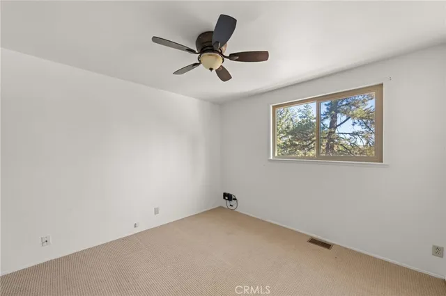$414,000 | 5595 Sycamore Street, Wrightwood, CA 92397
