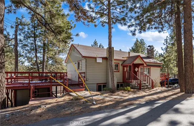 $414,000 | 5595 Sycamore Street, Wrightwood, CA 92397