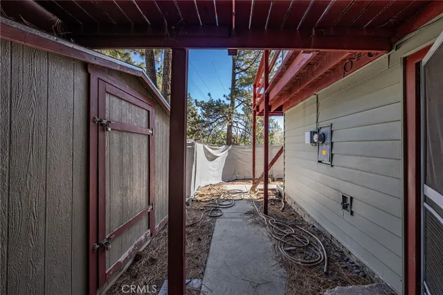 $414,000 | 5595 Sycamore Street, Wrightwood, CA 92397