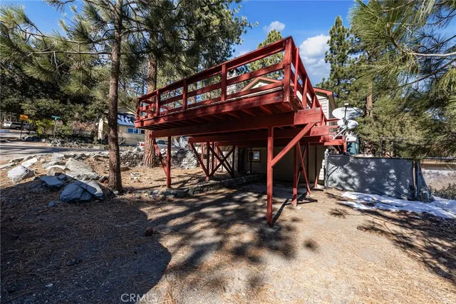 $414,000 | 5595 Sycamore Street, Wrightwood, CA 92397