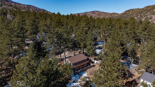 $414,000 | 5595 Sycamore Street, Wrightwood, CA 92397