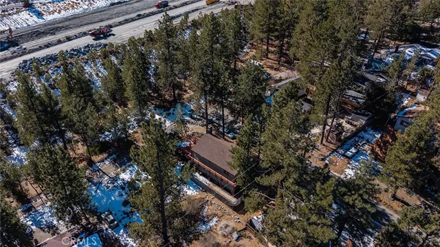 $414,000 | 5595 Sycamore Street, Wrightwood, CA 92397