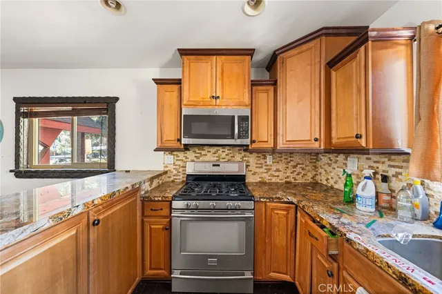 $414,000 | 5595 Sycamore Street, Wrightwood, CA 92397