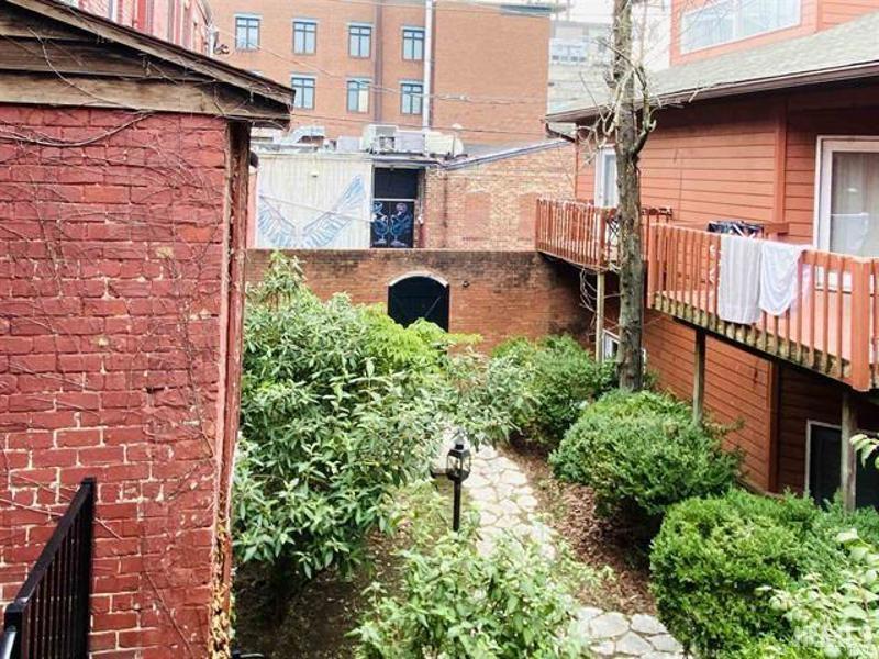 105 East 6th Street, Unit A Bloomington, IN 47408 - Photo 24 of 24