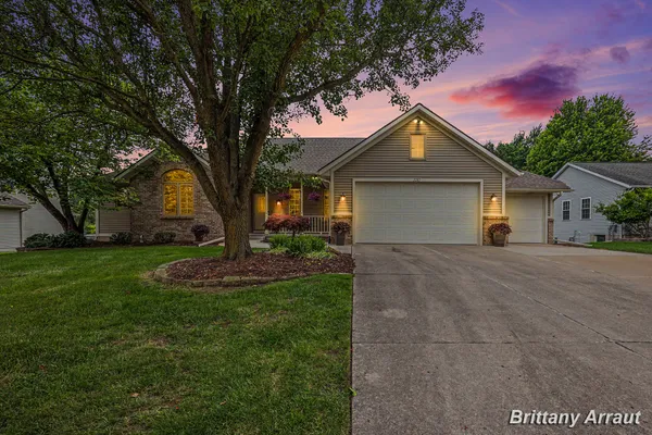 $549,900 | 2289 Pheasant Avenue Northwest, Grand Rapids, MI 49534
