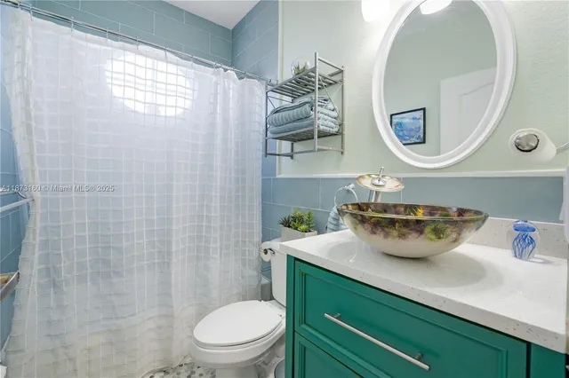 $674,500 | 11324 Northwest 74th Terrace, Doral, FL 33178