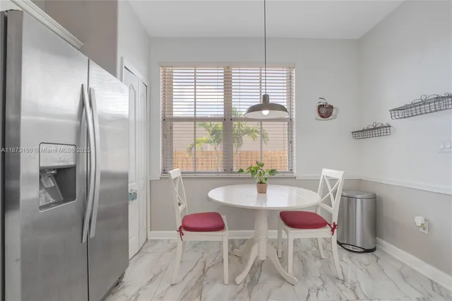 $674,500 | 11324 Northwest 74th Terrace, Doral, FL 33178