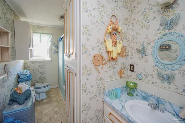 $47,000 | 6971 Jefferson Avenue, Century, FL 32535