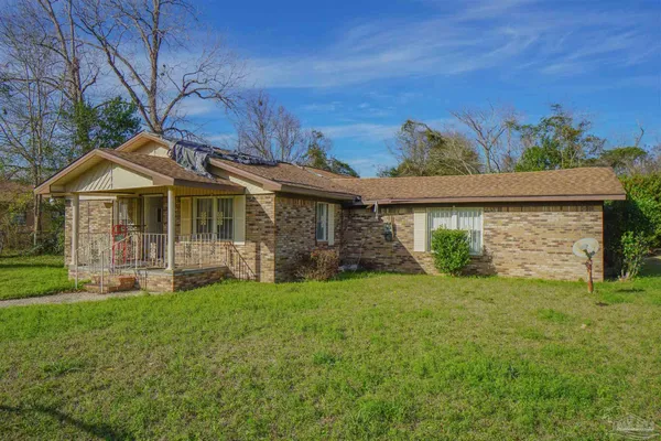 $47,000 | 6971 Jefferson Avenue, Century, FL 32535