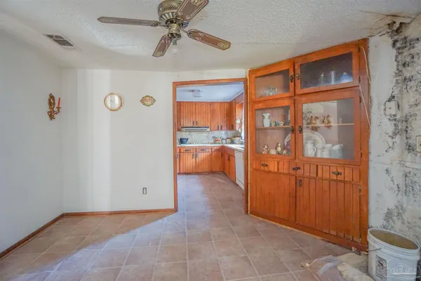 $47,000 | 6971 Jefferson Avenue, Century, FL 32535