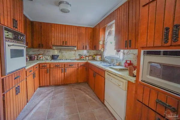 $47,000 | 6971 Jefferson Avenue, Century, FL 32535