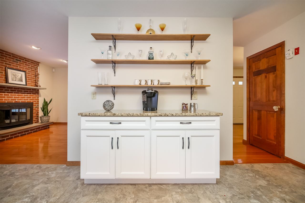 12 Hardwood Road Windham, NH 03087 - Photo 11 of 36