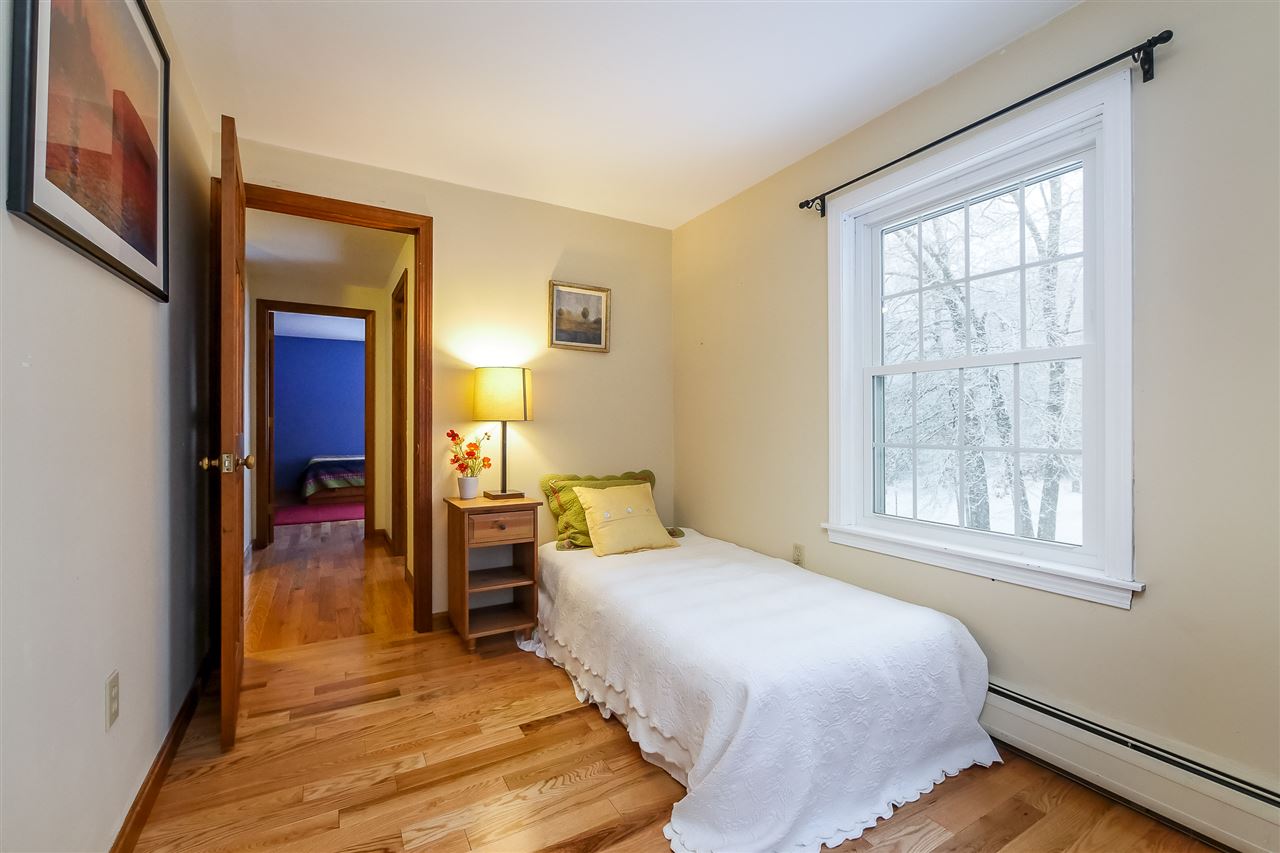 12 Hardwood Road Windham, NH 03087 - Photo 23 of 36