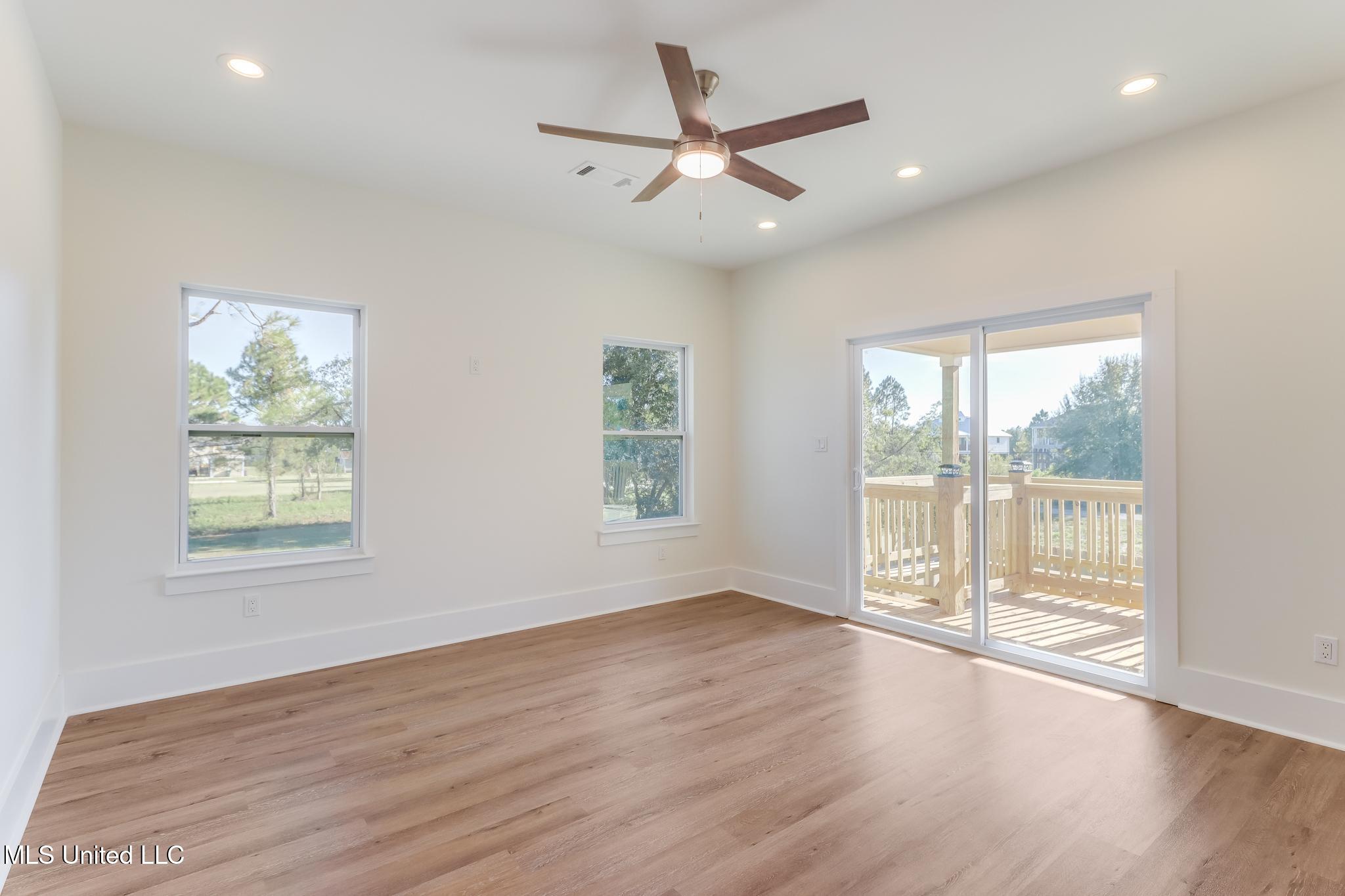 233 Farrar Lane Waveland, MS 39576 - Photo 23 of 26 Photo Oct 24 2025, 3 44 06 PM (2)