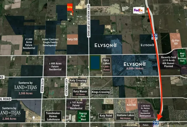 a view of a tennis court