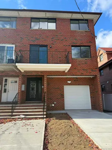 $2,680,000 | 43-44 161 Street | Flushing