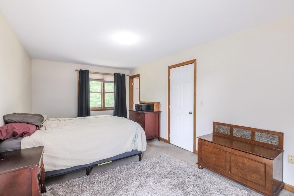 1008 Russell Road Westfield, MA 01085 - Photo 8 of 18 Gallery Image 8
